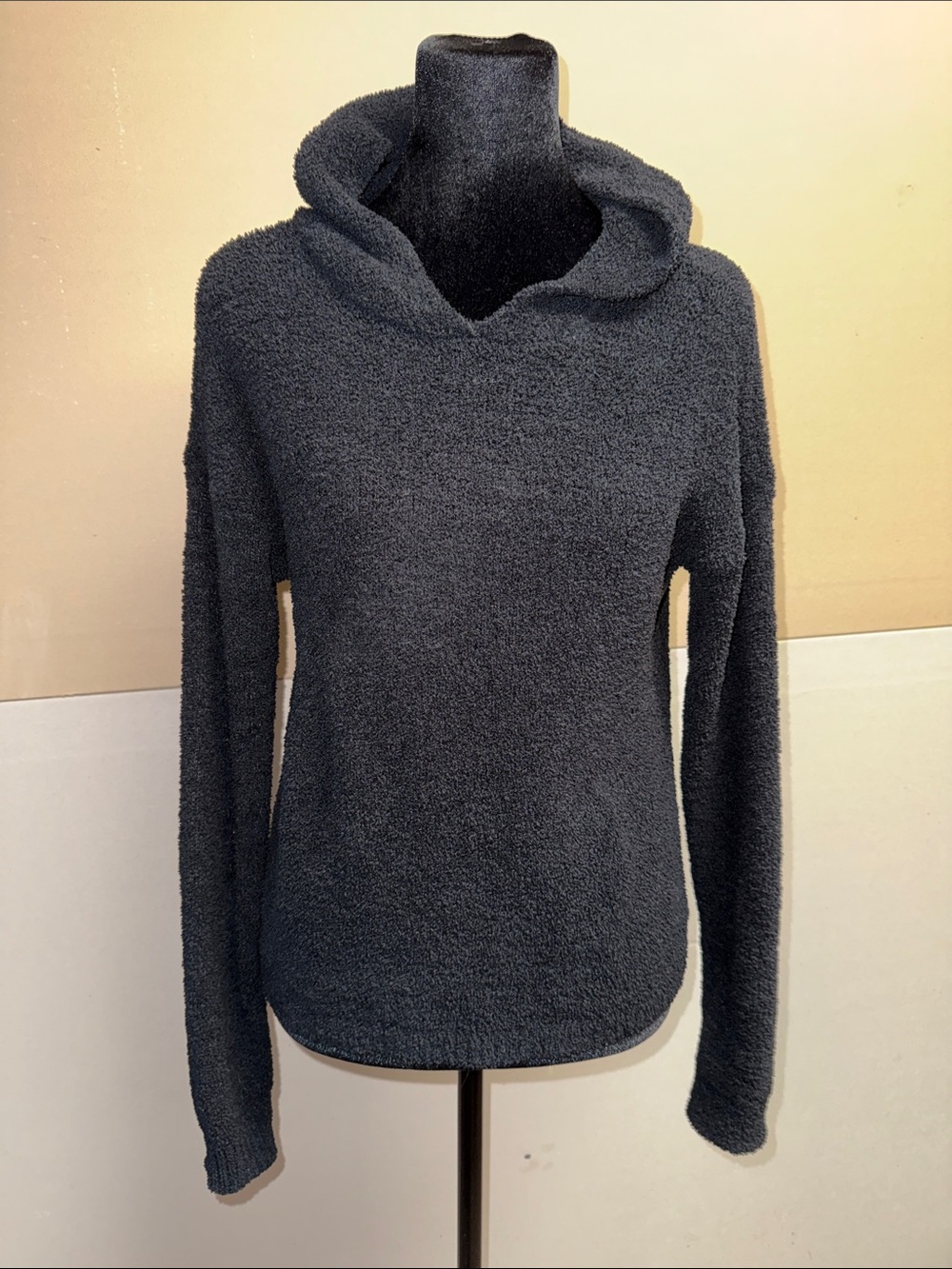 art class Girl’s Lightweight Black Soft Cozy Hooded Sweatshirt